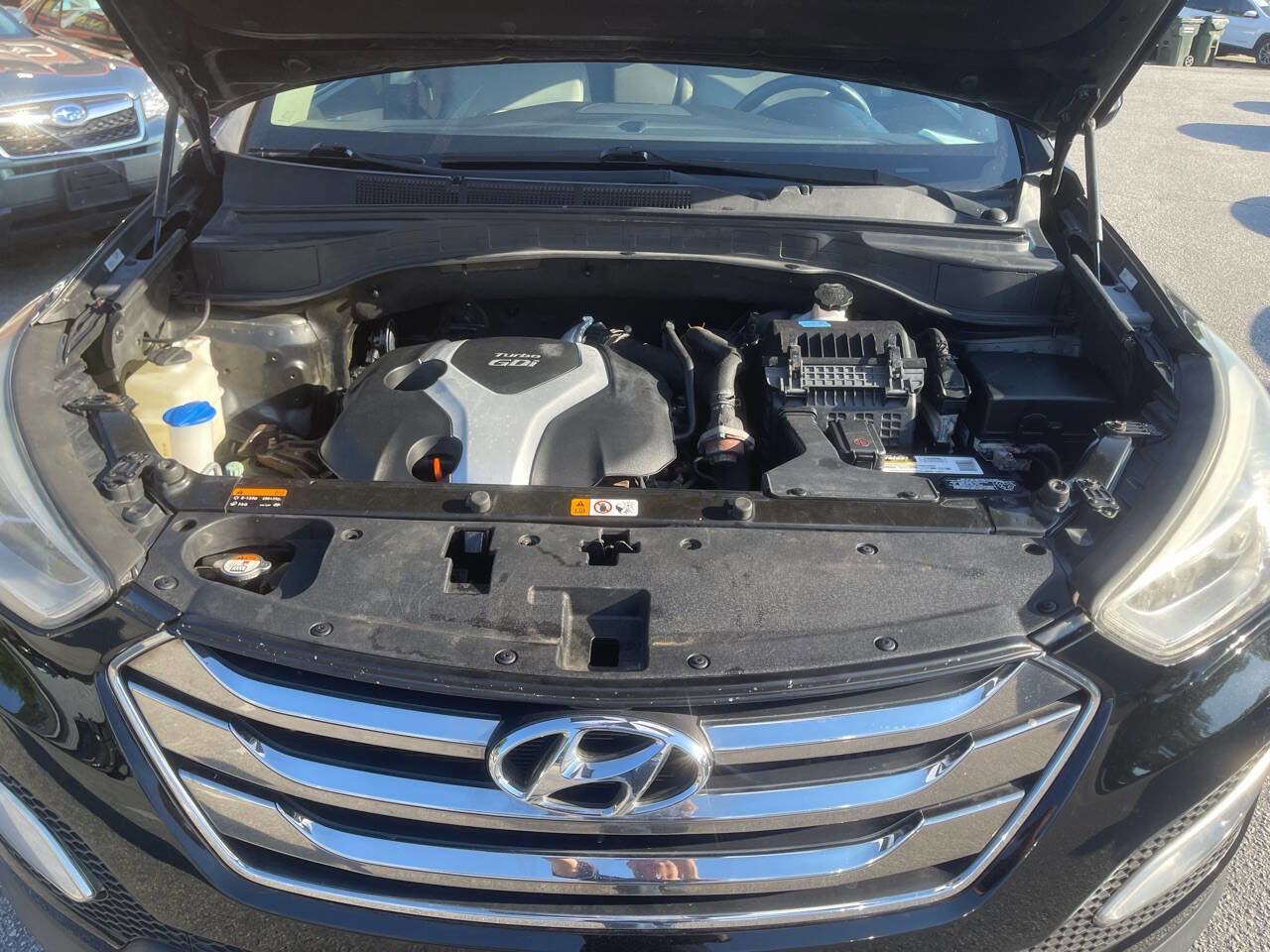 Used 2013 Hyundai Santa Fe Sport 2.0T w/ Technology Pkg AWD/4WD image 33