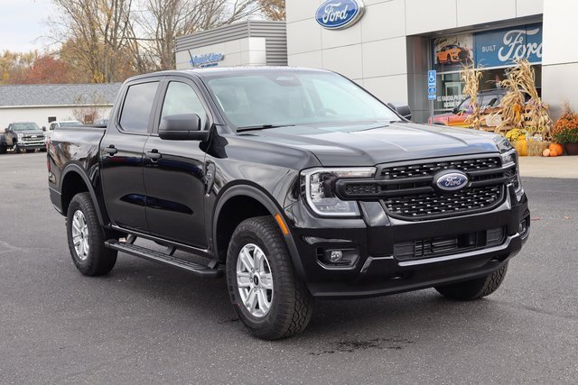 New 2025 Ford Ranger XL image 2