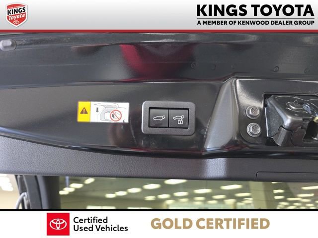 Used 2024 Toyota Prius Limited w/ Limited Premium Package AWD/4WD image 13