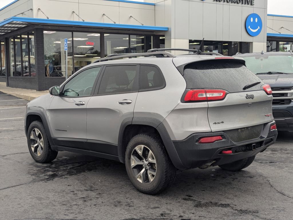 Used 2015 Jeep Cherokee Trailhawk w/ Comfort/Convenience Group AWD/4WD image 7