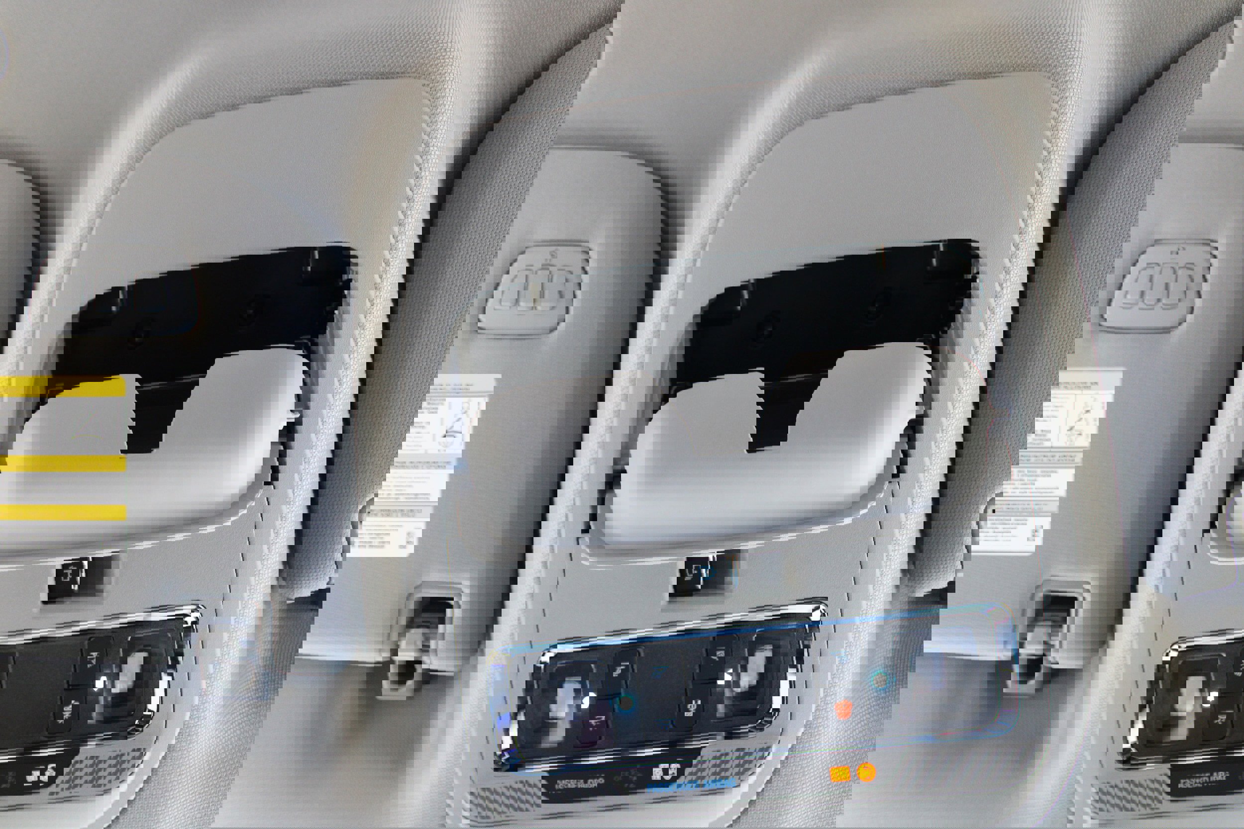 New 2026 Ford F350 Lariat w/ Black Appearance Package image 31