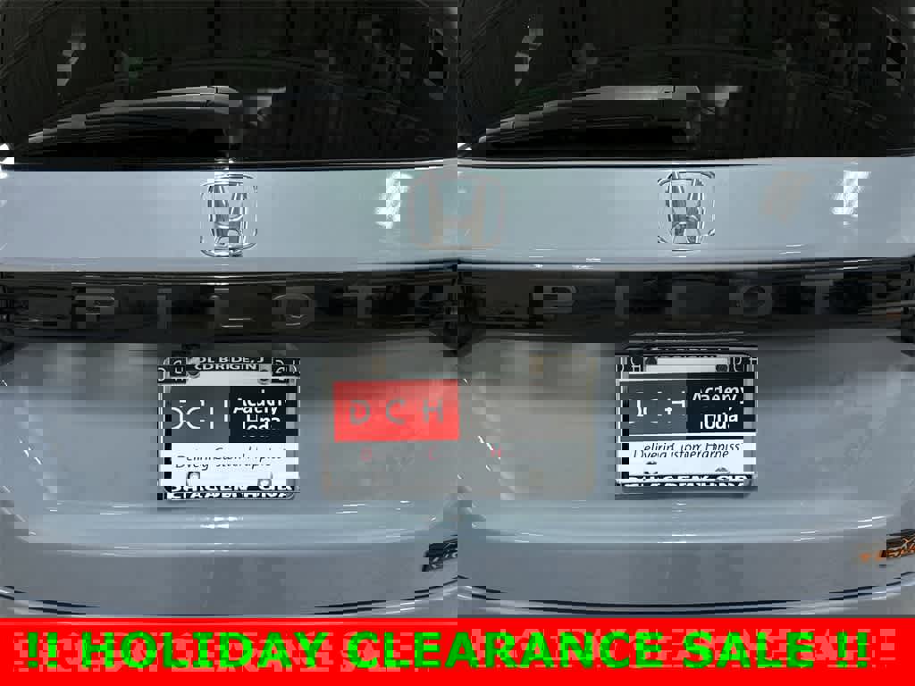 Used 2024 Honda Pilot TrailSport image 28