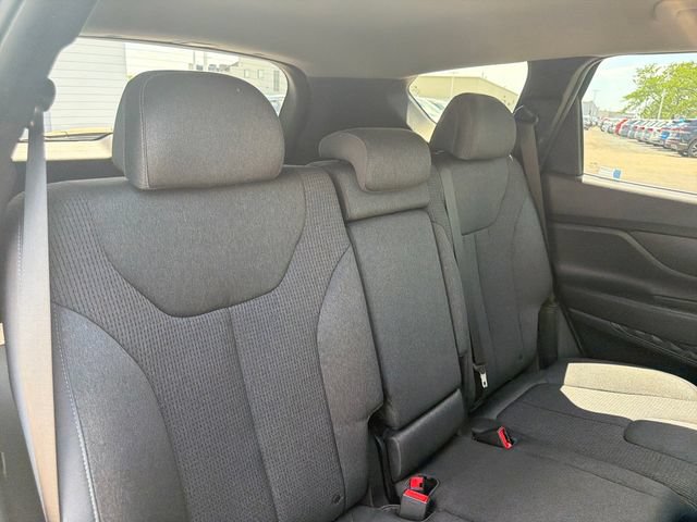 Used 2023 Hyundai Santa Fe SE FWD image 19