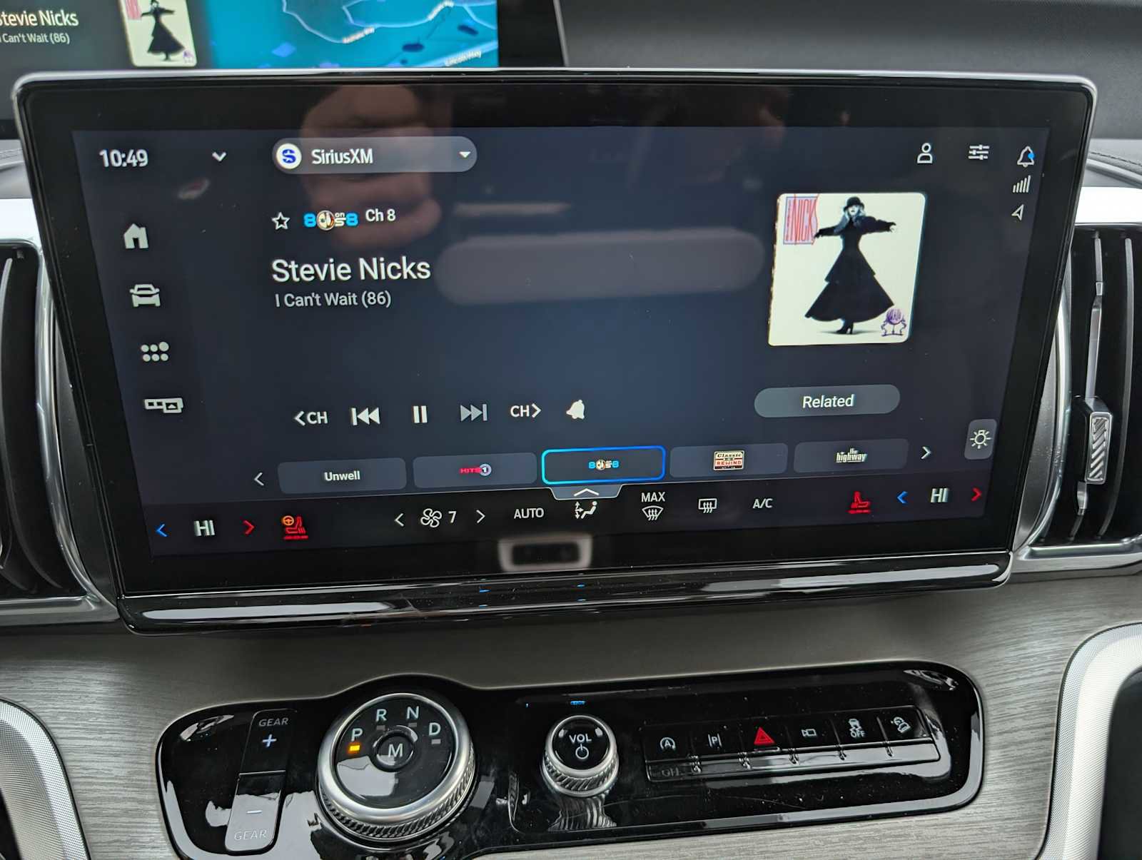 New 2025 Ford Expedition Platinum w/ Driver's Package image 24