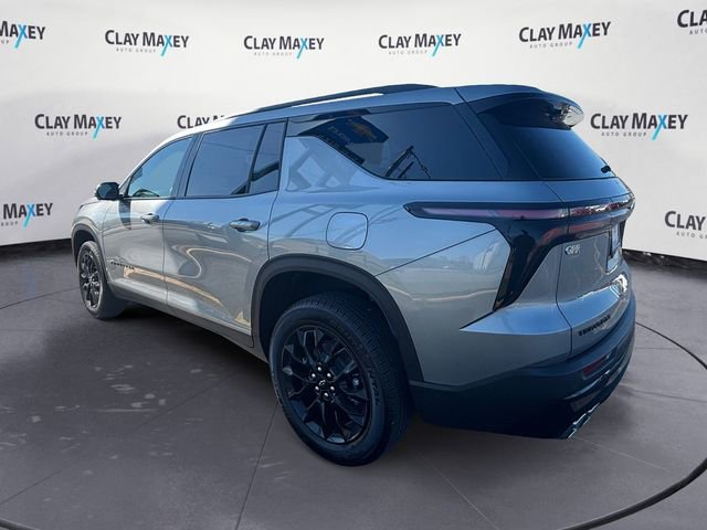 New 2026 Chevrolet Traverse LT w/ Midnight/Sport Edition FWD image 3