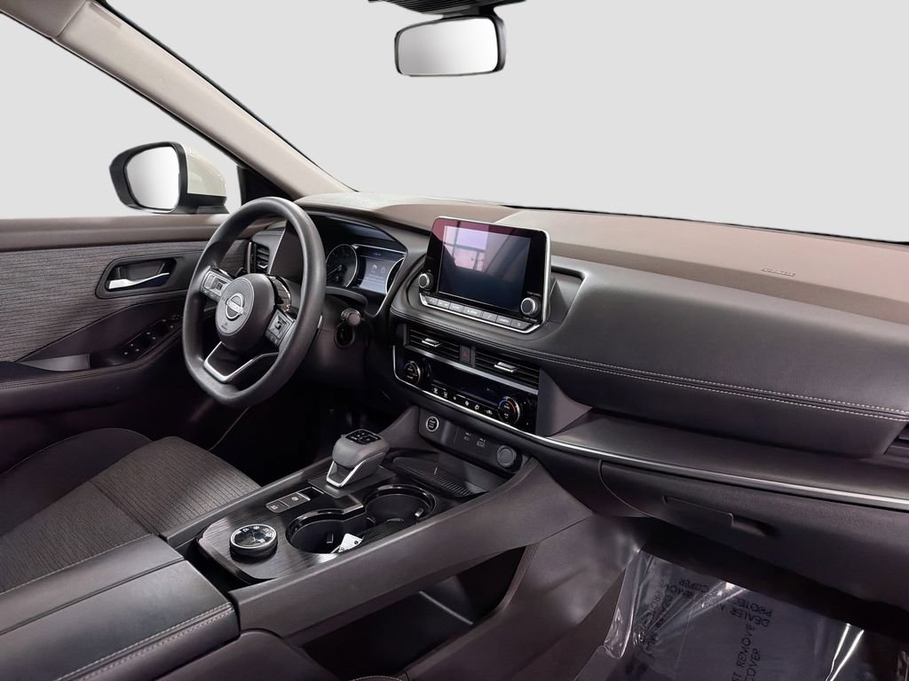 Used 2023 Nissan Rogue SV AWD/4WD image 29