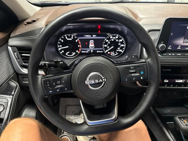Used 2023 Nissan Rogue SV AWD/4WD image 13