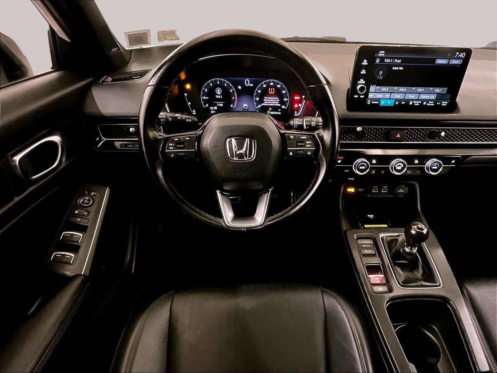 Used 2022 Honda Civic Sport Touring image 5