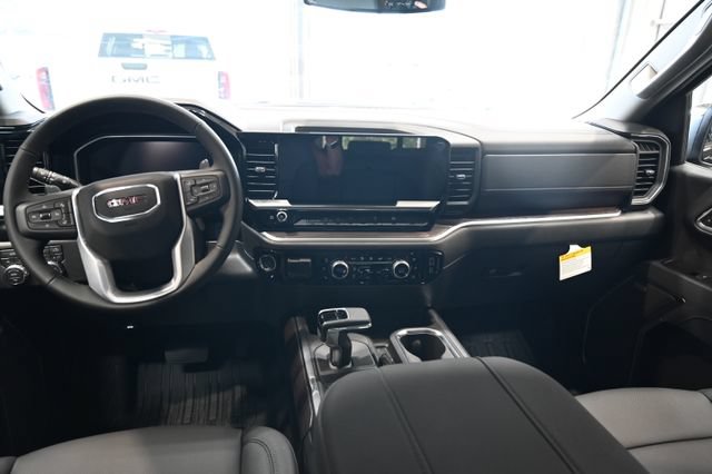 New 2026 GMC Sierra 1500 SLT w/ SLT Premium Package AWD/4WD image 15