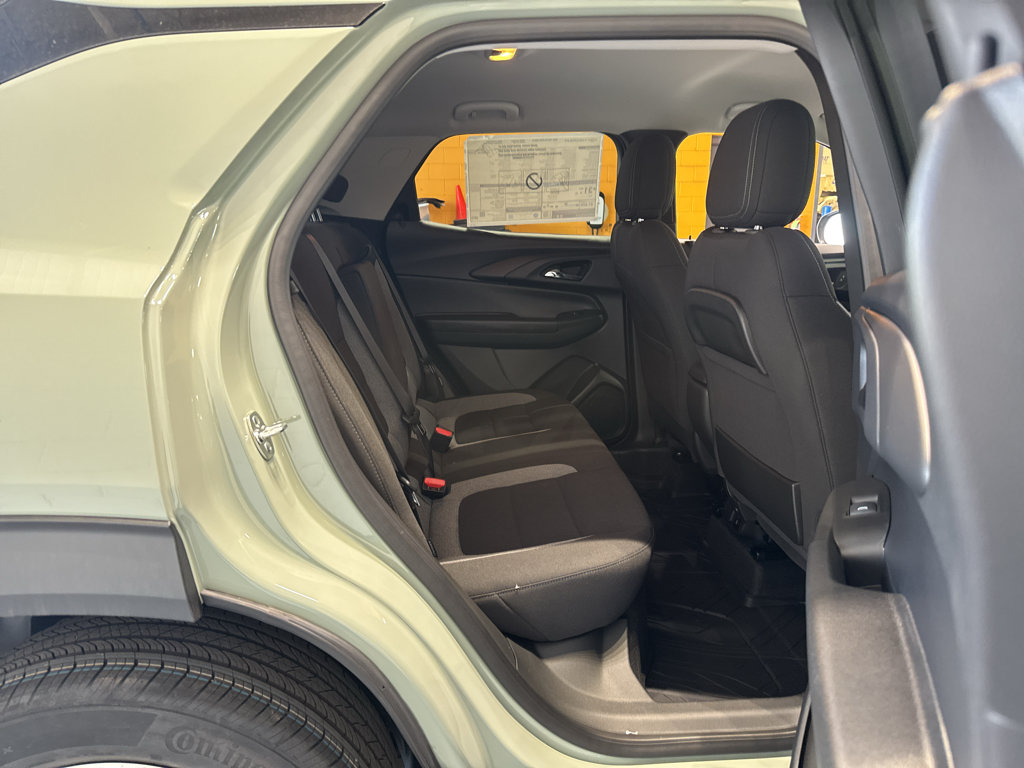 New 2026 Chevrolet TrailBlazer LT w/ Convenience Package FWD image 18