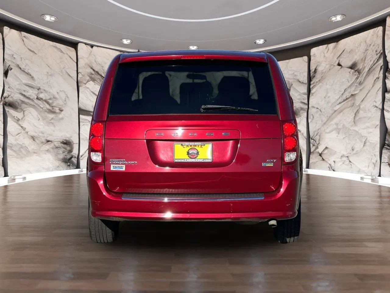 Used 2014 Dodge Grand Caravan SXT image 21