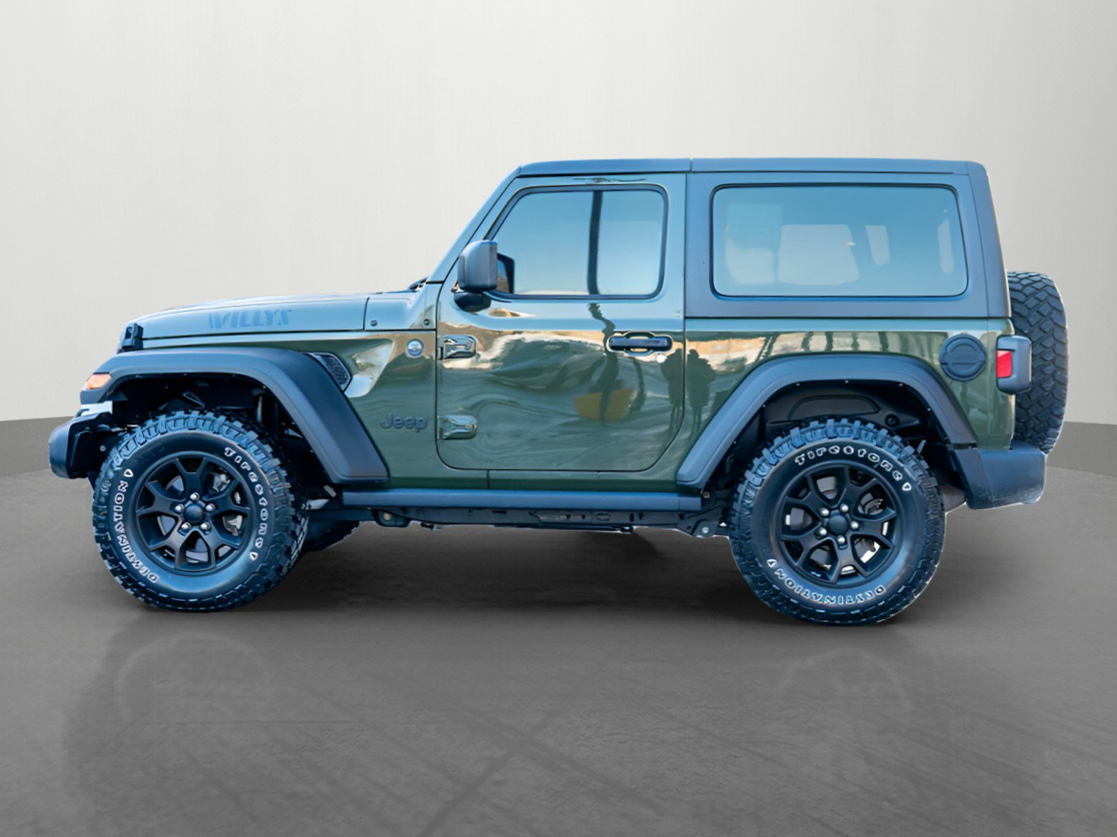 Used 2023 Jeep Wrangler Willys image 4