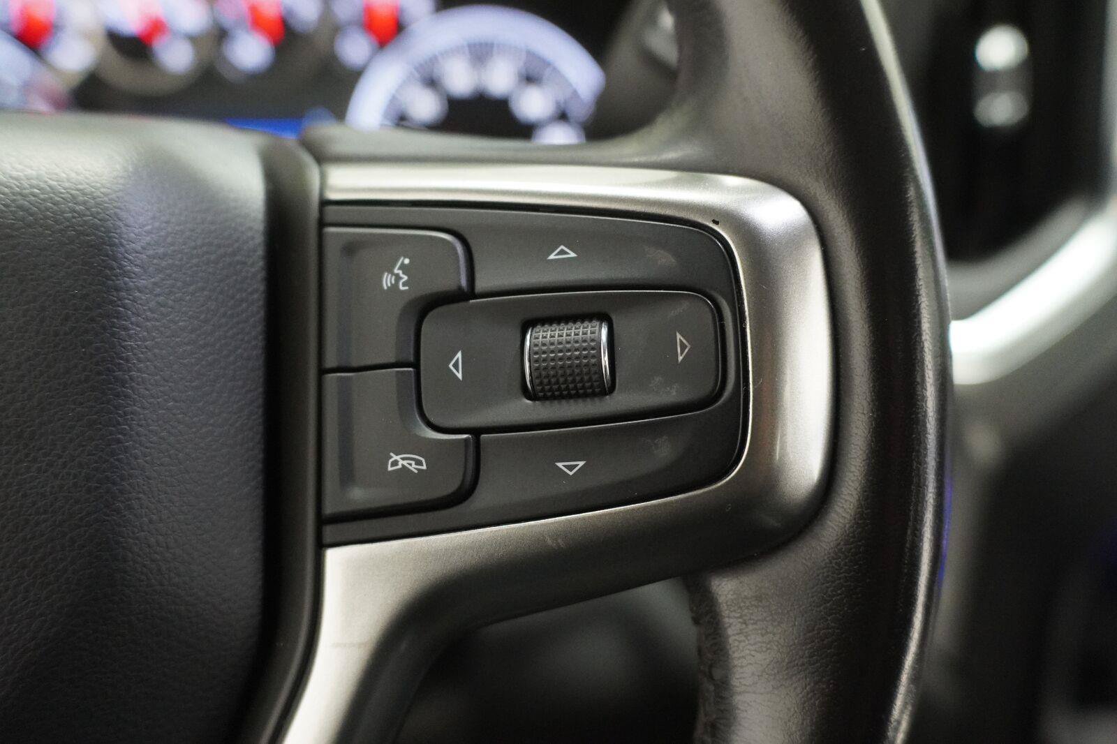 Used 2020 Chevrolet Silverado 1500 LT w/ Texas Edition RWD image 15