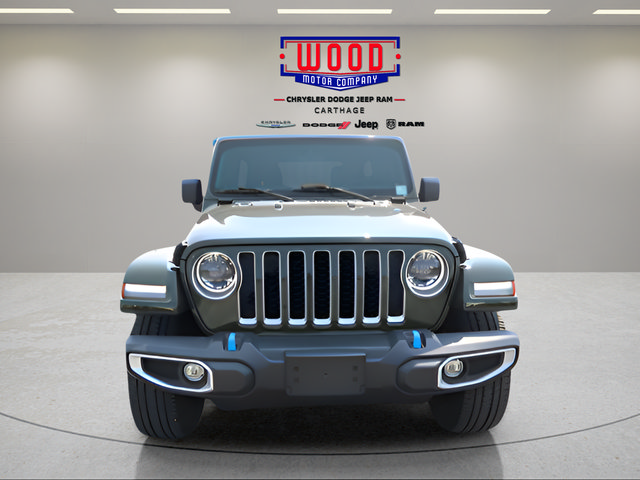 Used 2023 Jeep Wrangler Unlimited Sahara w/ Cold Weather Group AWD/4WD image 15