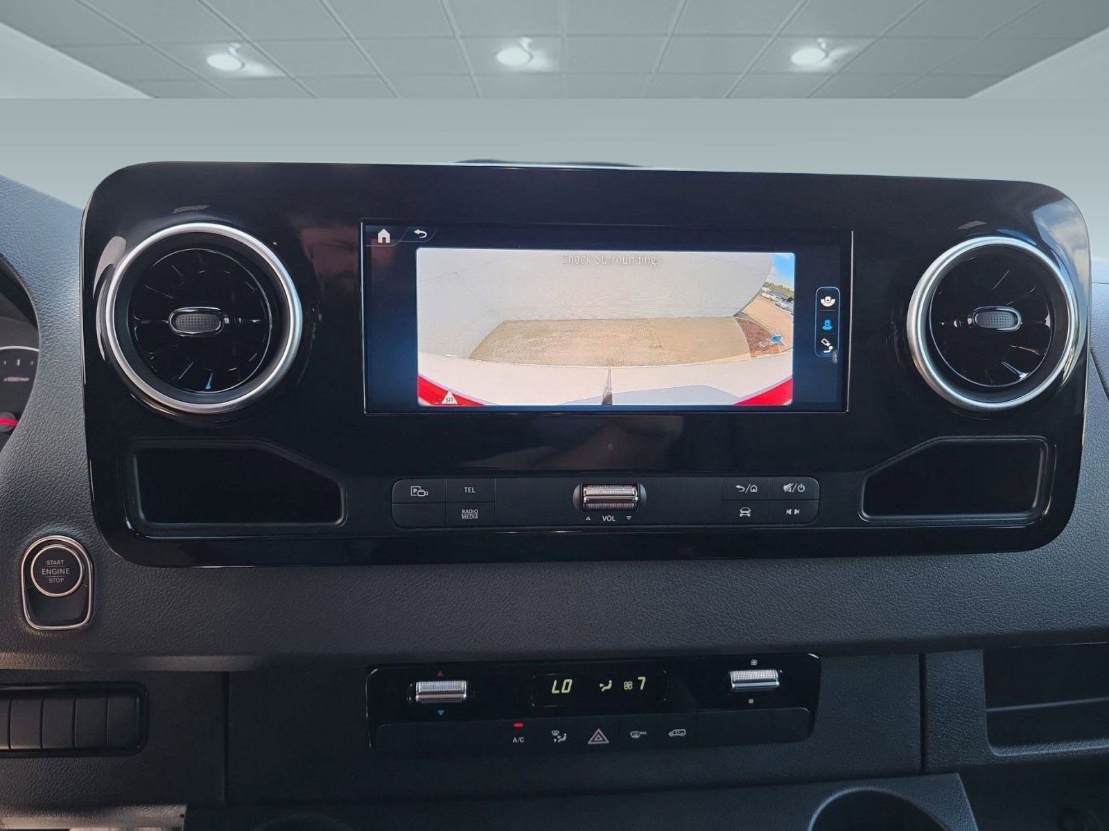 New 2025 Mercedes-Benz Sprinter 2500 image 17
