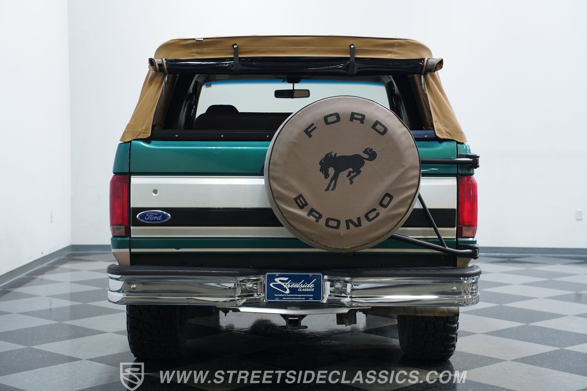 Used 1996 Ford Bronco Eddie Bauer image 22