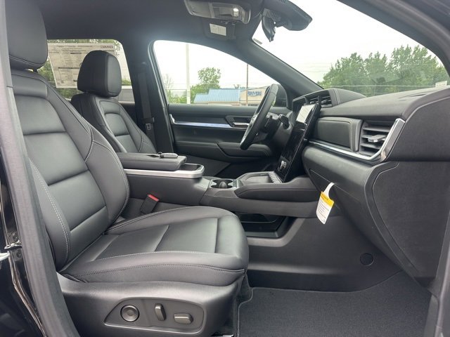 New 2026 GMC Terrain Elevation w/ Elevation Premium Package image 7