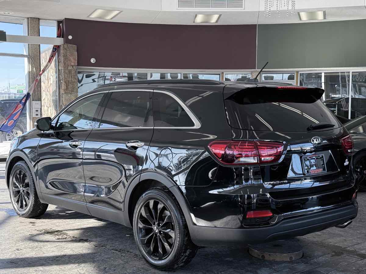 Used 2020 Kia Sorento S image 9