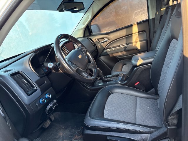 Used 2017 Chevrolet Colorado Z71 AWD/4WD image 7
