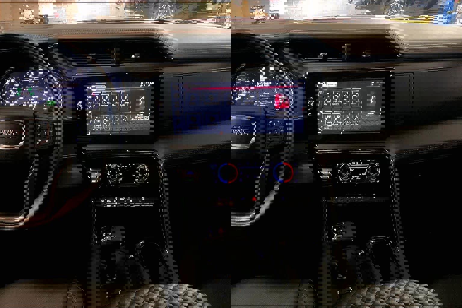 Used 2023 GMC Sierra 1500 AT4 w/ AT4 Premium Package image 6