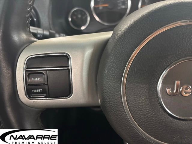 Used 2015 Jeep Compass High Altitude FWD image 21