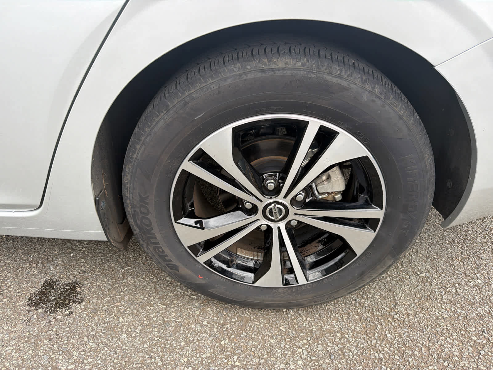 Used 2023 Nissan Sentra SV w/ All-Weather Package FWD image 5