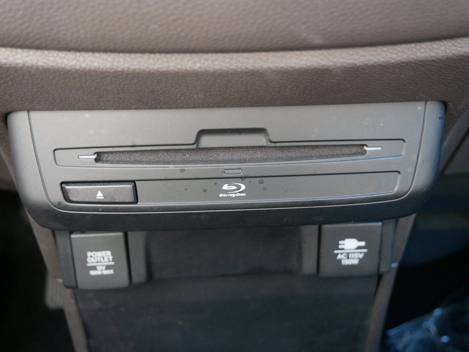 Used 2018 Honda Odyssey Touring image 23