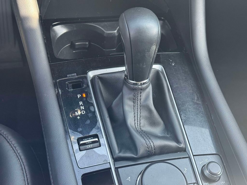 Used 2024 MAZDA MAZDA3 s image 28