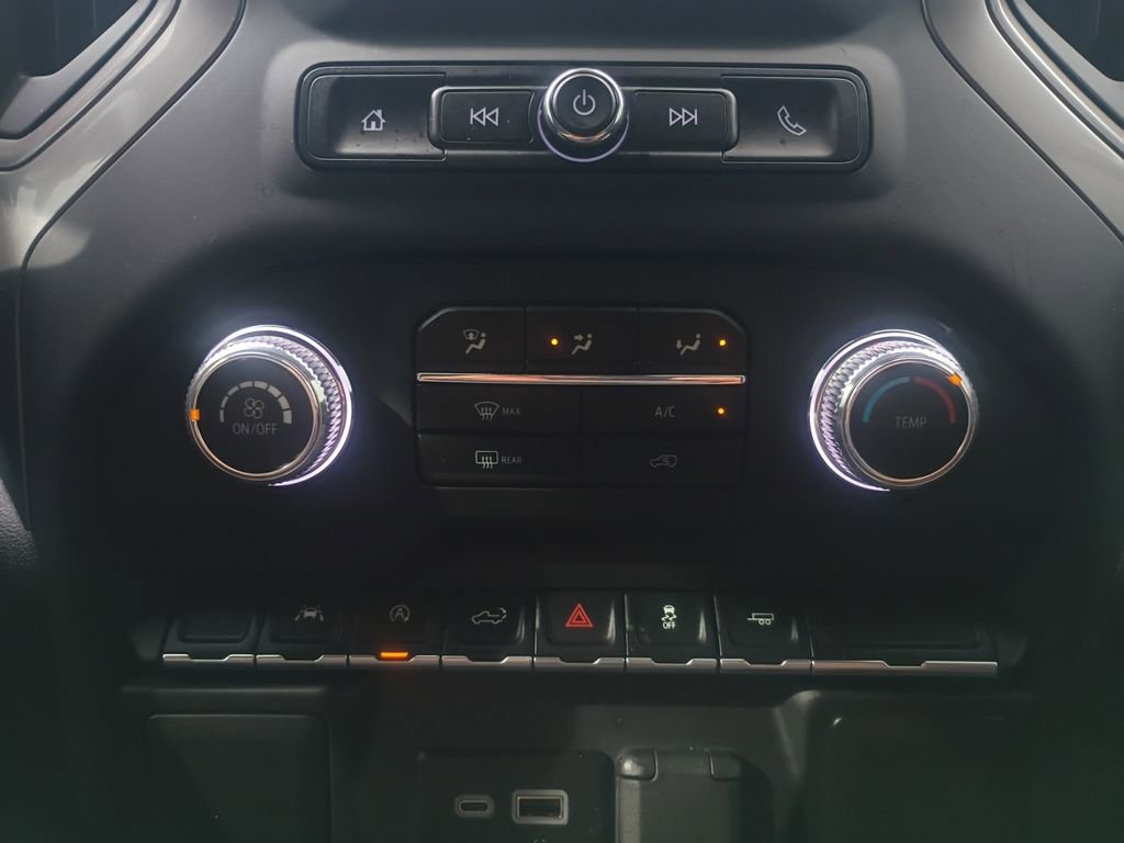 Used 2023 GMC Sierra 1500 Pro w/ Graphite Edition image 4