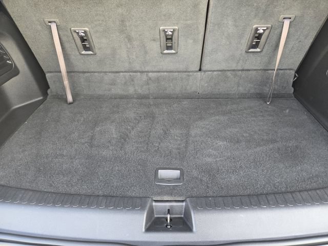 Used 2025 Buick Enclave Preferred AWD/4WD image 32