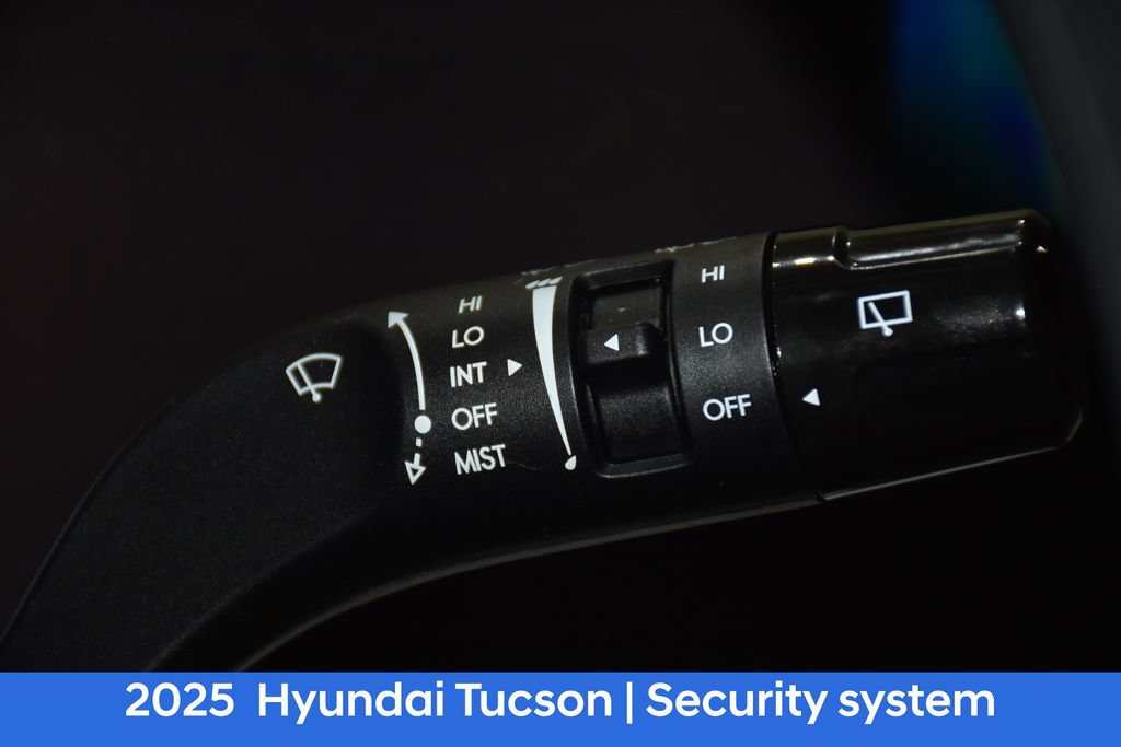 Certified 2025 Hyundai Tucson SE AWD/4WD image 12