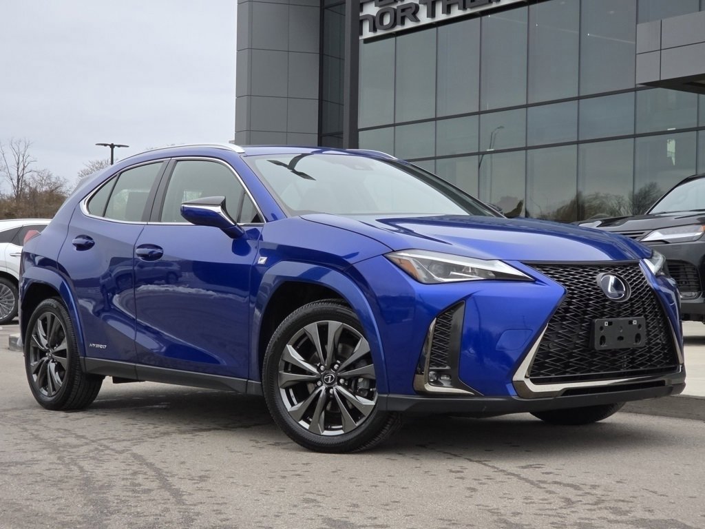Certified 2022 Lexus UX 250h F Sport image 2