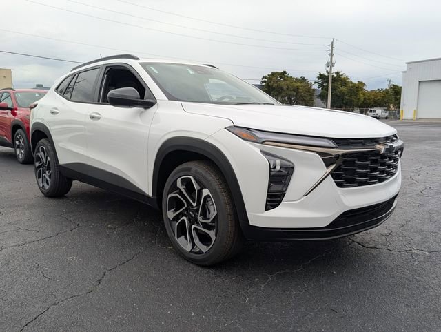 New 2026 Chevrolet Trax RS w/ Sunroof Package