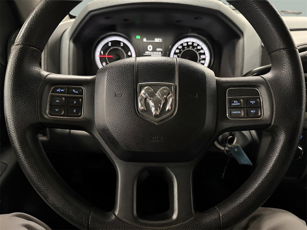 Used 2017 RAM 3500 Tradesman w/ Chrome Appearance Group image 18