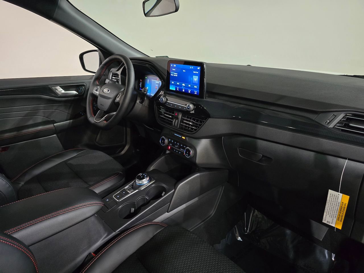 New 2026 Ford Escape ST-Line Select image 38