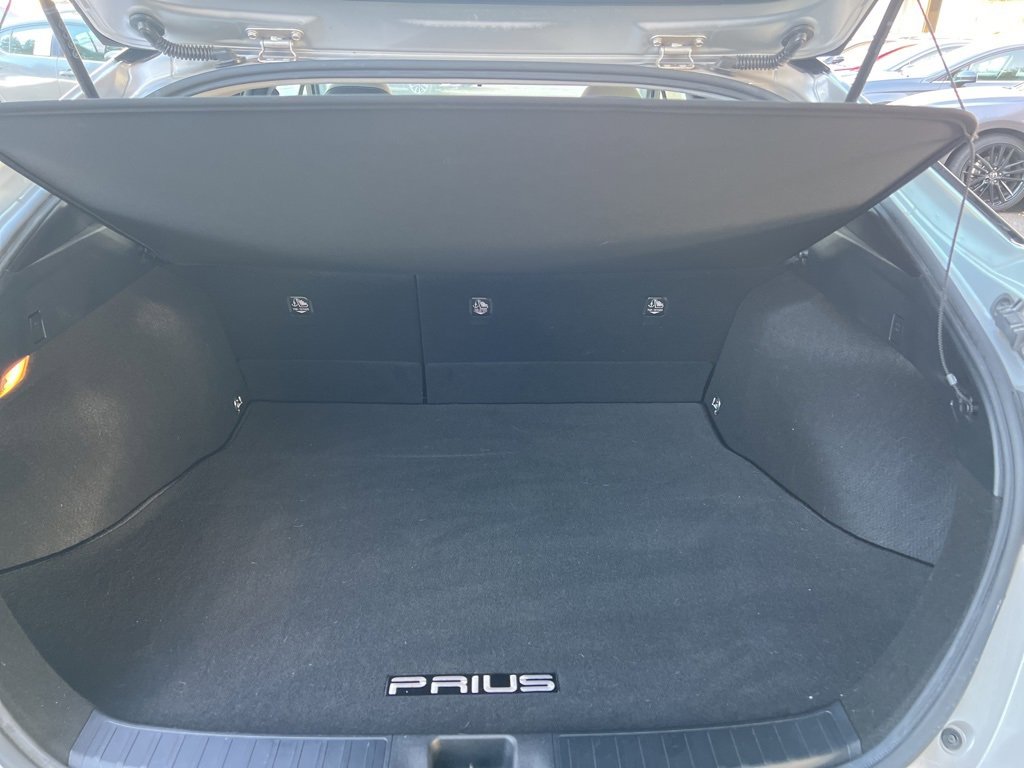 Used 2017 Toyota Prius Two image 15