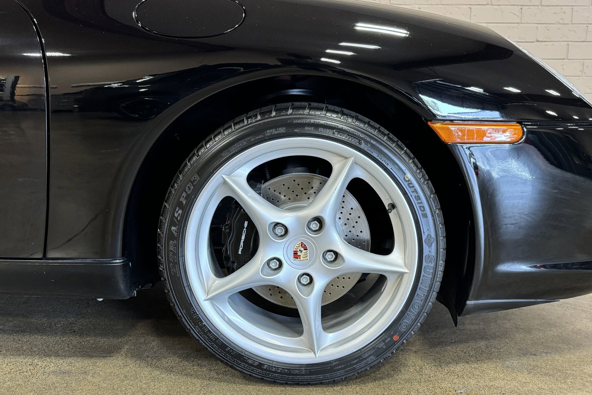 Used 2003 Porsche 911 Carrera RWD image 17