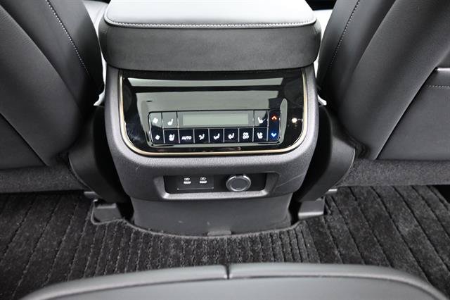 Used 2026 INFINITI QX80 Autograph w/ Premium Cargo Package AWD/4WD image 12