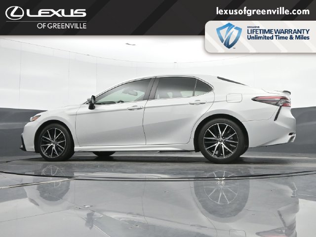 Used 2023 Toyota Camry SE w/ Convenience Package FWD image 38