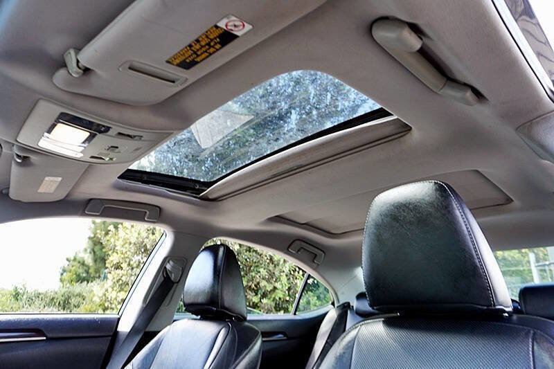 Used 2017 Lexus ES 350 w/ Luxury Package image 16