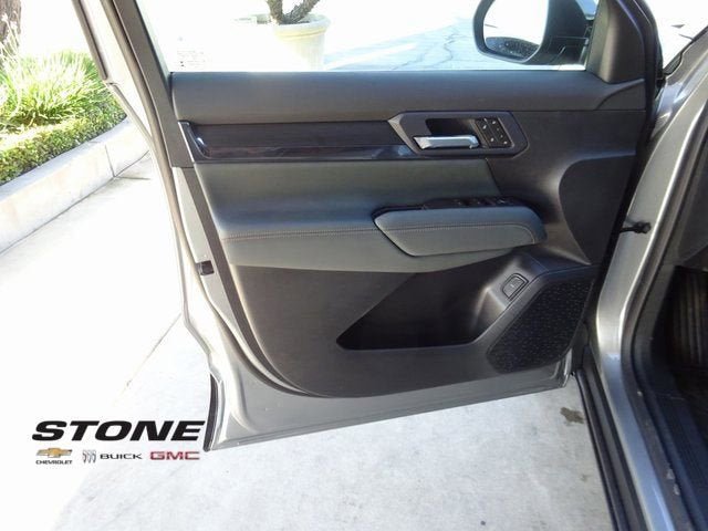 New 2026 GMC Terrain AT4 w/ Convenience Package III AWD/4WD image 24
