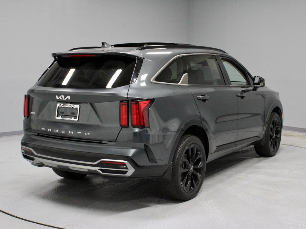 Used 2022 Kia Sorento SX AWD/4WD image 11