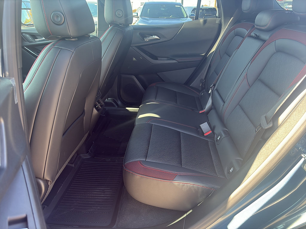 New 2027 Chevrolet Equinox RS w/ Safety and Technology Package AWD/4WD image 12