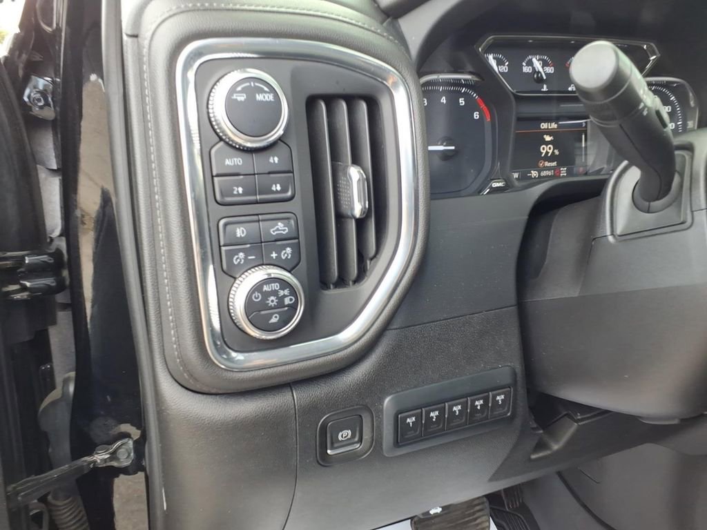 Used 2022 GMC Sierra 2500 SLT w/ SLT Convenience Package AWD/4WD image 19