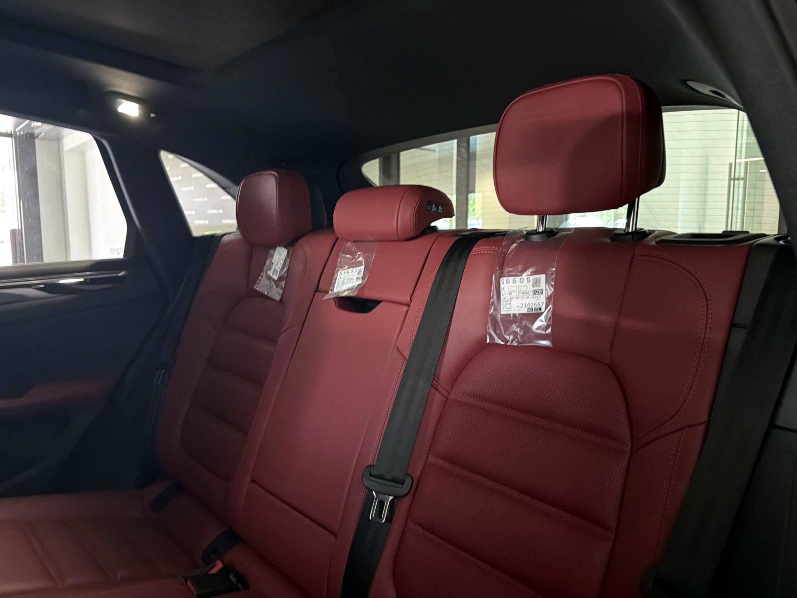 New 2026 Porsche Macan S image 16