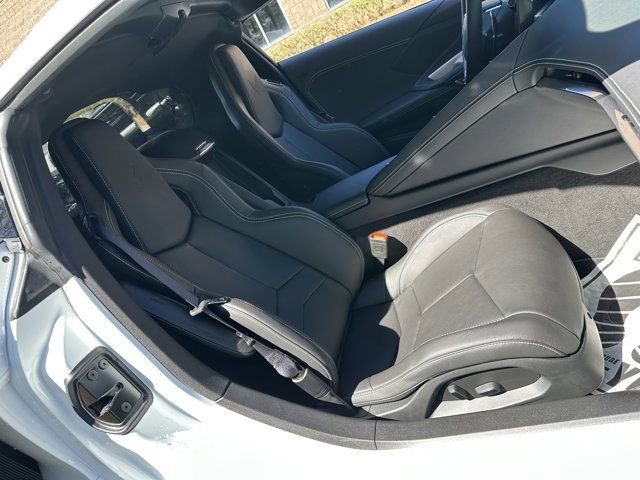 Used 2025 Chevrolet Corvette Z06 w/ Battery Protection Package image 26