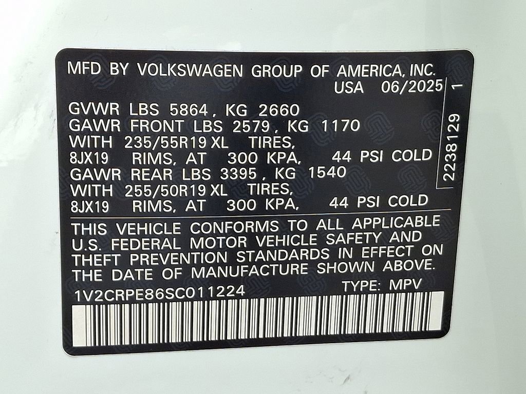 Certified 2025 Volkswagen ID.4 Pro image 27