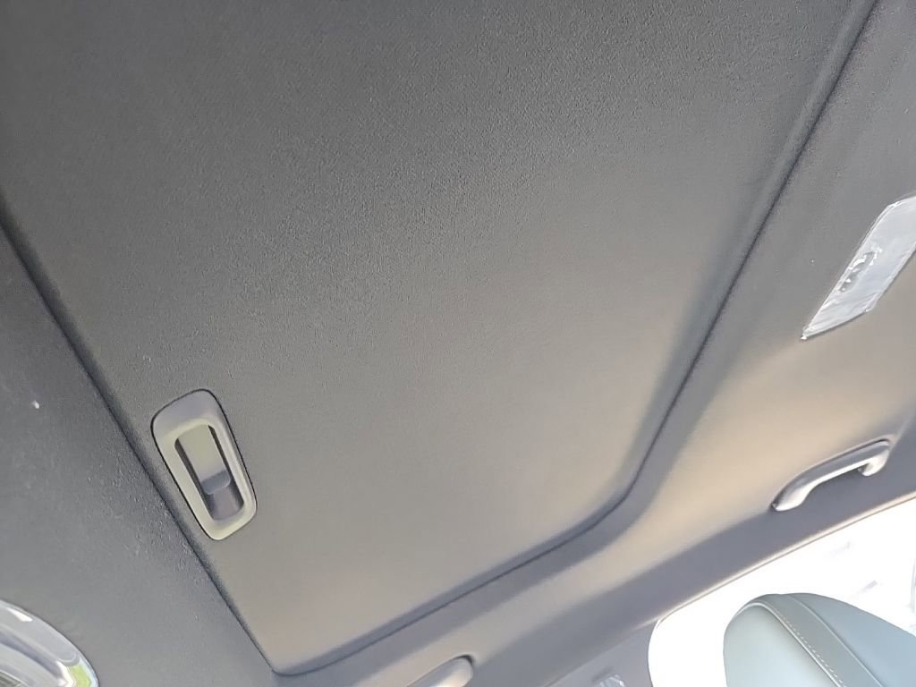 New 2025 Hyundai Elantra Limited image 20