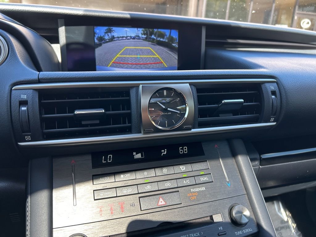 Used 2019 Lexus IS 300 RWD image 16