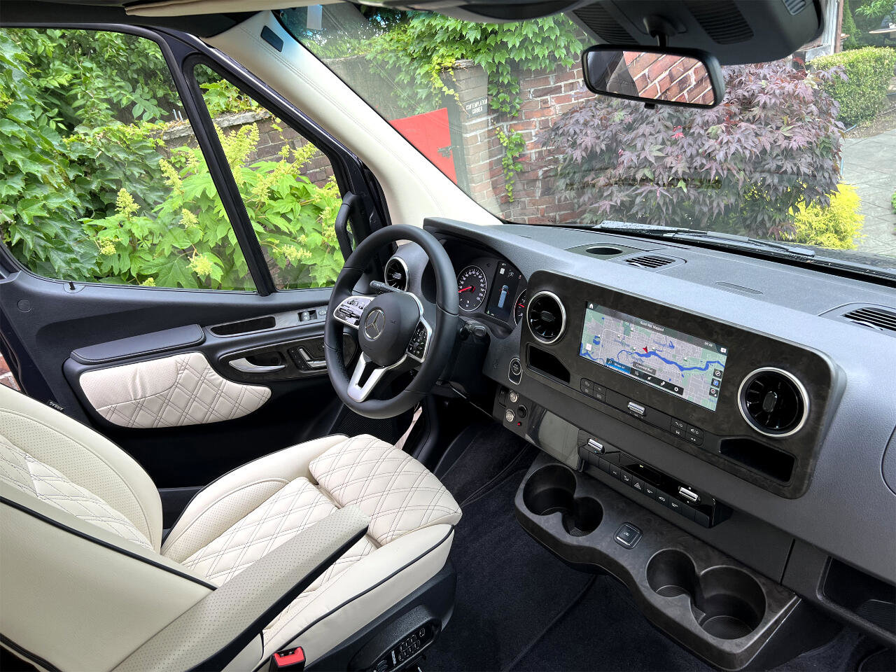 Used 2021 Mercedes-Benz Sprinter 3500 image 27